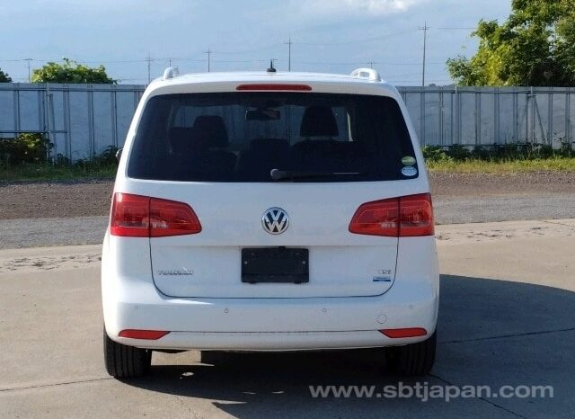 Import Volkswagen Touran 2012 full