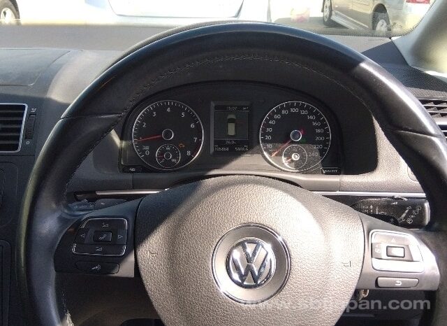 Import Volkswagen Touran 2012 full